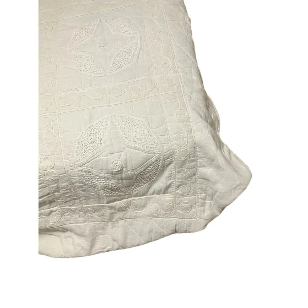 1900s Antique CottageCore Amish white on white BABY CRIB QUILT 81x72 hand stitch